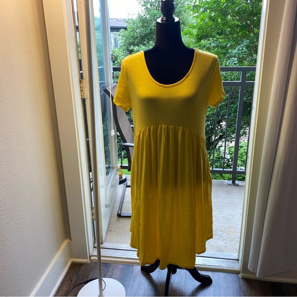 BasicUSA Scoop Neck Pockets High Low Tunic Dress Sunny Yellow Medium - Picture 3 of 13
